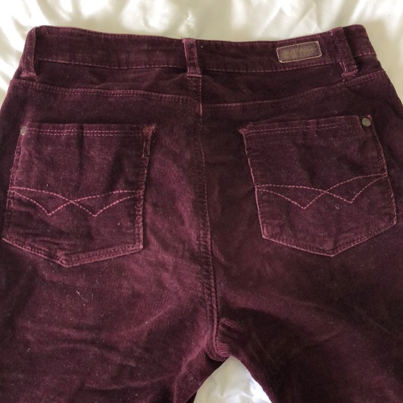 Skinny burgundy corduroy pants - Picture 3 of 3